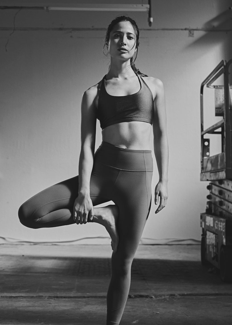 SPRING_FITNESS_PROMO_HANNAH_0429_RD2_FNL_CROPPED_BW